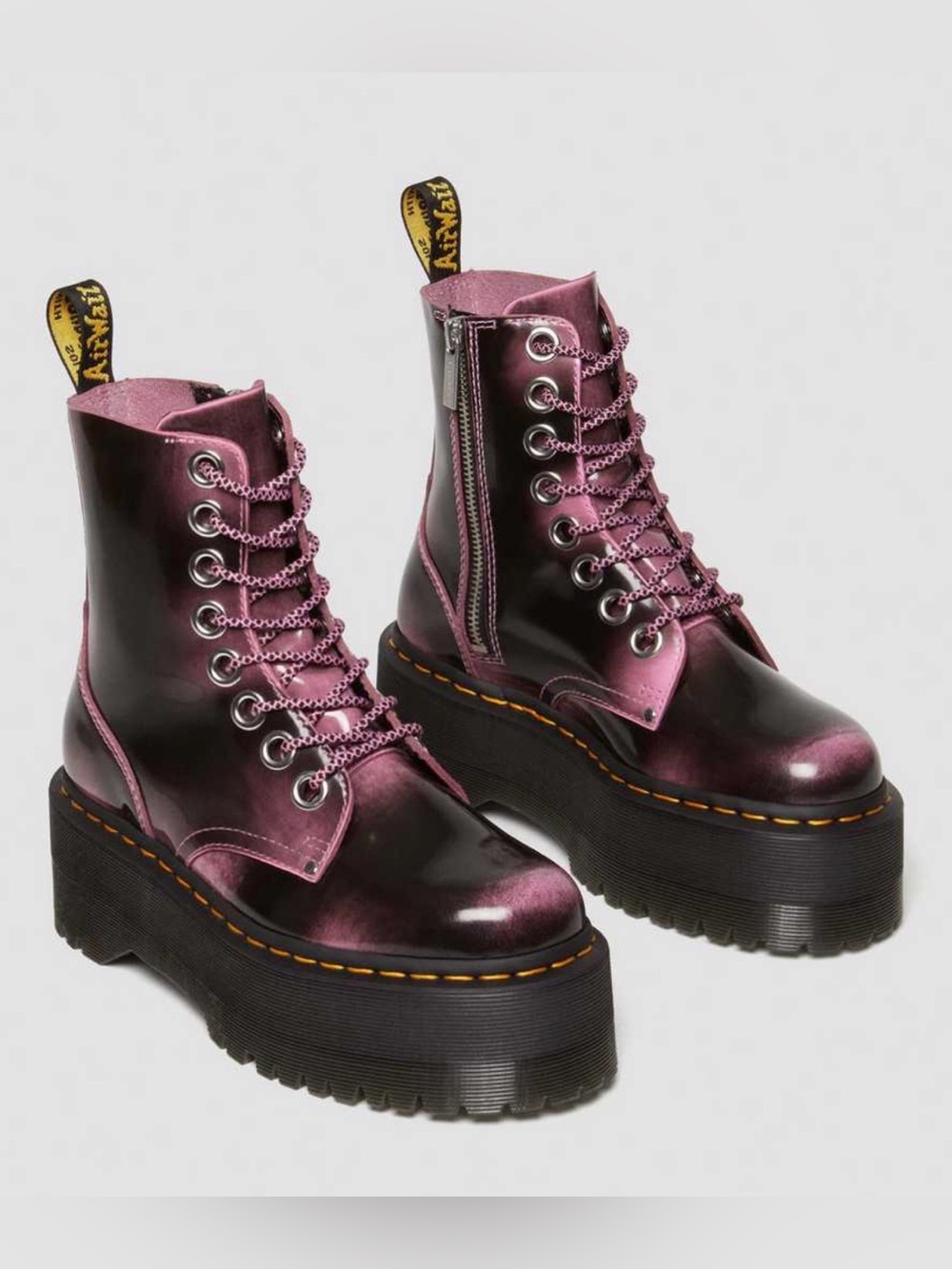✨NEW Limited Edition Dr. Martens Women’s Jardon Max Platform Boot- Fondant Pink✨